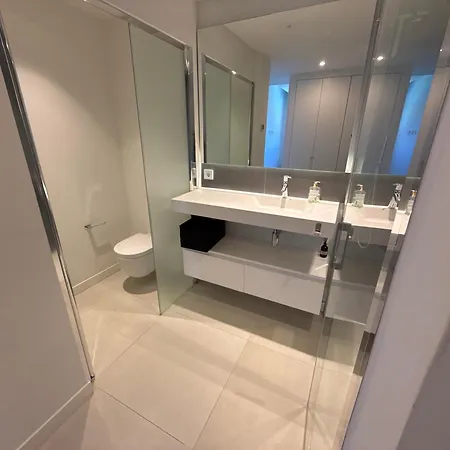 Higueron Skyview Apartman