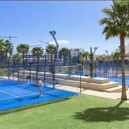 Higueron Skyview Apartman *